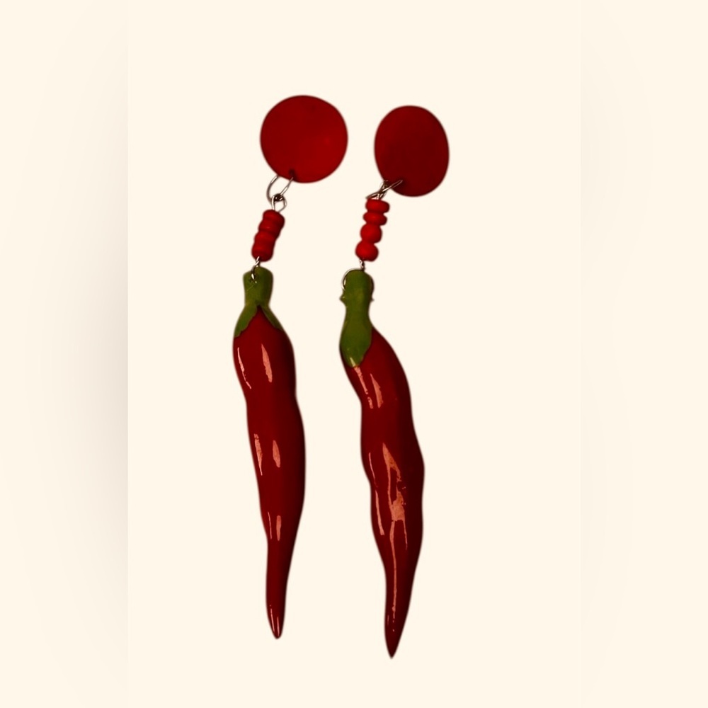 RED CHILI PEPPERS Wire EARRINGS Silver Tone Dangling Peppers 4" VTG Handmade